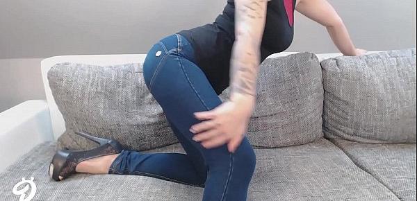  Jeans Striptease Nina